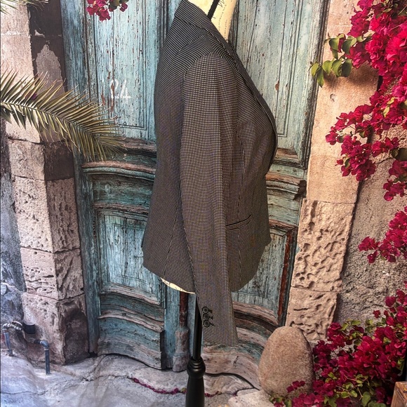 Banana Republic black and white blazer NWT, size 8P - Picture 5 of 12